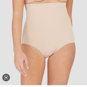 SPANX Assets Thintuition Shaping High Waist Brief Beige
